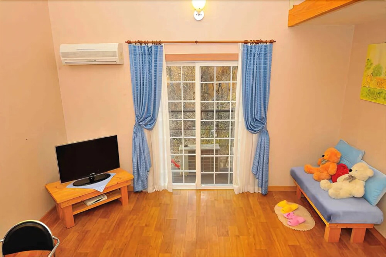 Hoengseong Hill Spring Pension