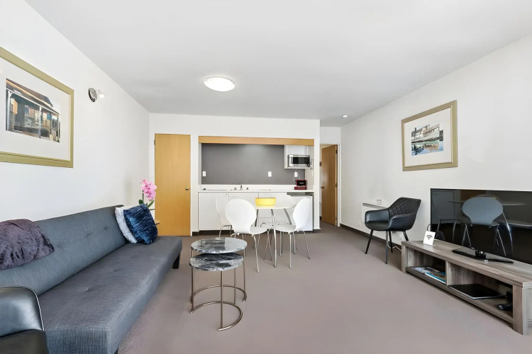 Amity Serviced Apartments
