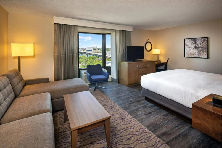 DoubleTree by Hilton Halifax Dartmouth