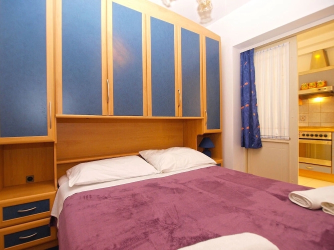 Apartment 1544