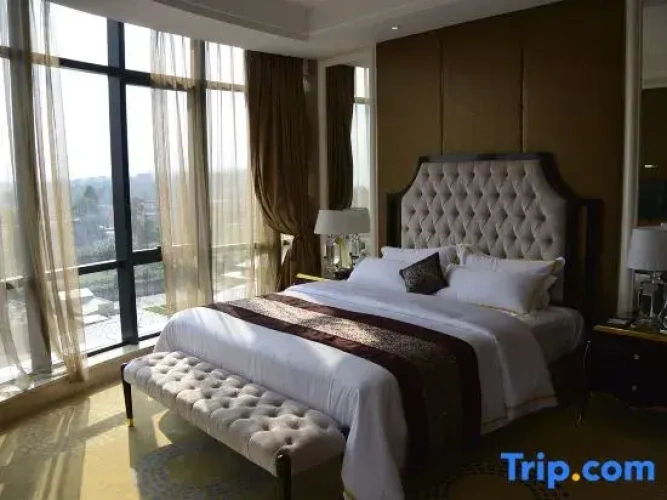 Royal Suite