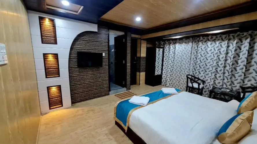 Hotel D Indian Kargil