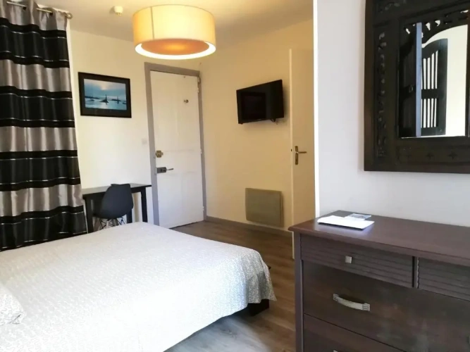 Classic Quadruple room