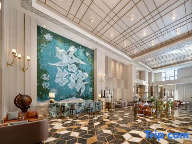East Jun Yue Hotel