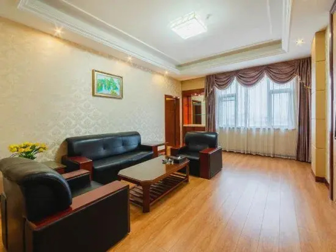 Huaining Hongbo All Seasons Hotel