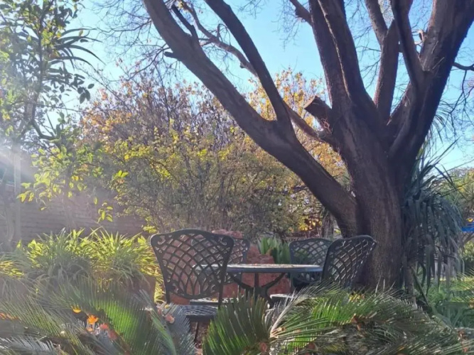 Sanyati Guest House
