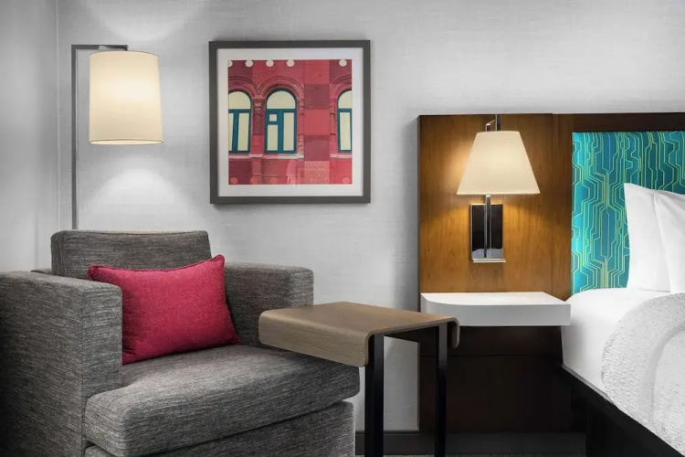 Hampton Inn & Suites Orangeville, on
