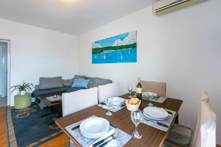 Apartment Tus A1