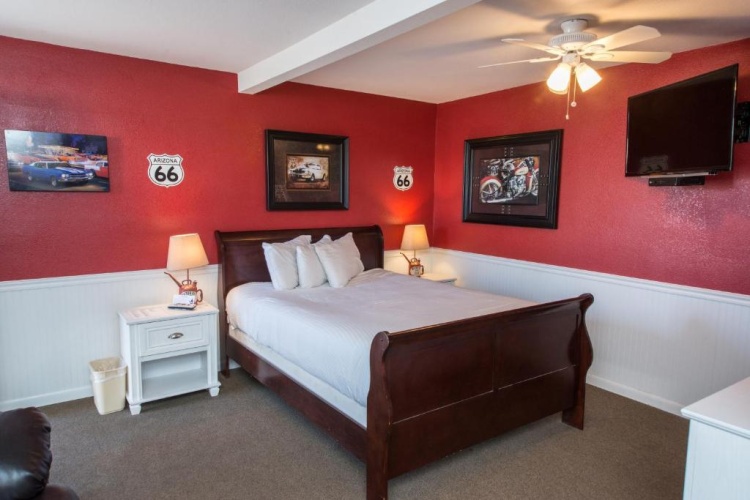 Deluxe Double Suite