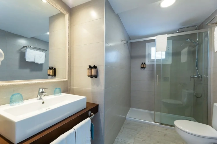 1 Bedroom Double Apartment with balcony