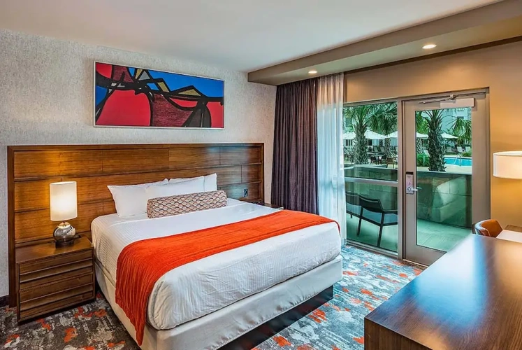 Double Suite