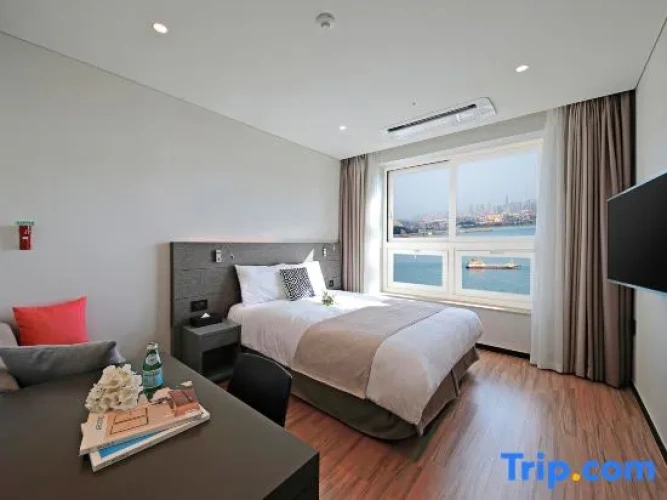 Deluxe Double room with ocean view