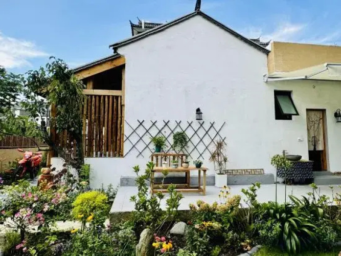Dali Yunjian Xiaozhu Inn