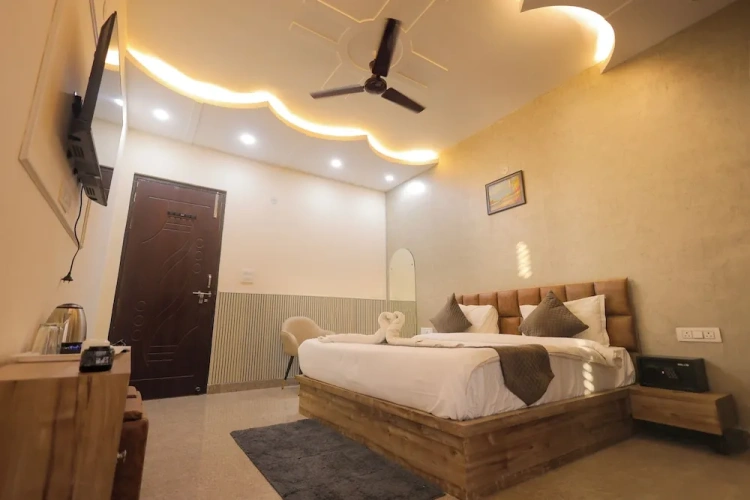 Superior Suite