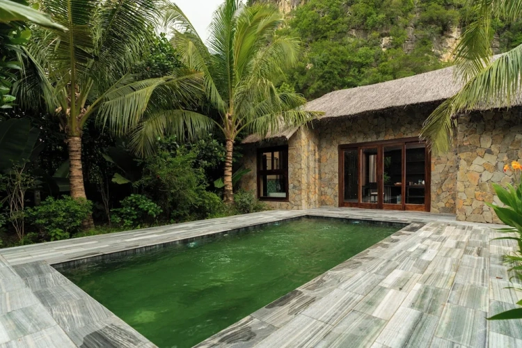 2 Bedrooms Luxury Villa
