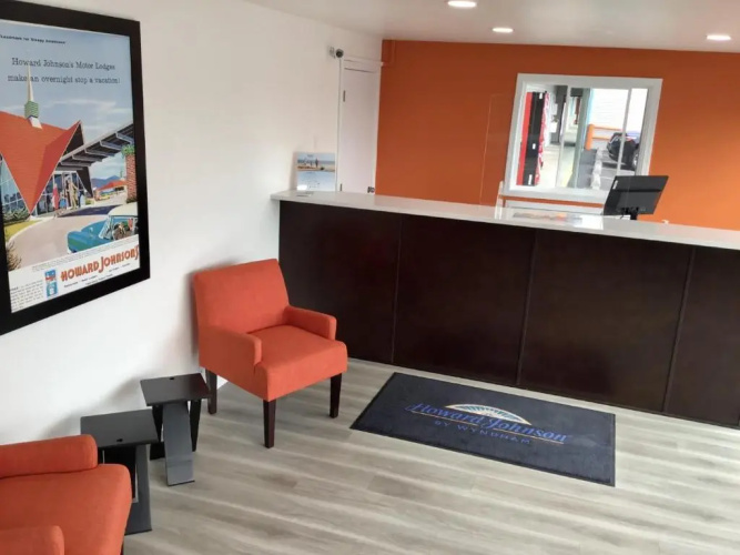 Howard Johnson by Wyndham Spokane North