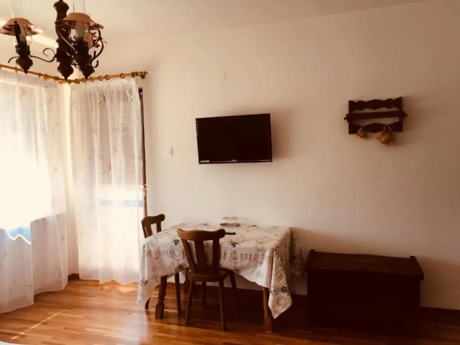 Standard Family room with lake view