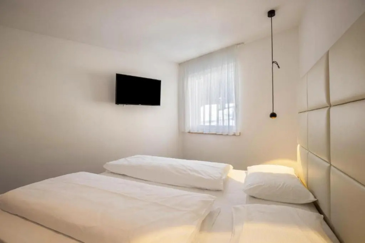 Apartment Sis Residence Bun Ste