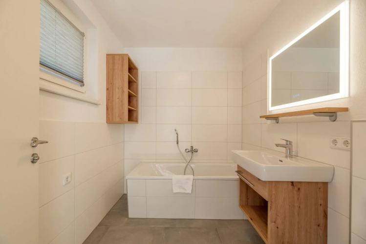 Falken Suites ONE With Garden