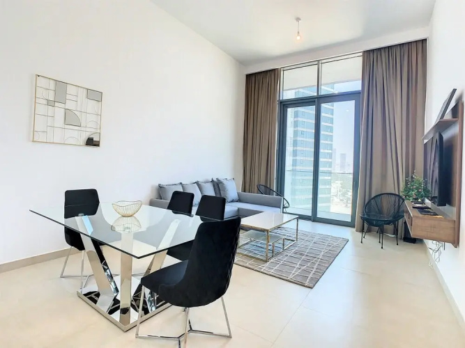 Stunning Apt with Balcony - Dubai Mall access
