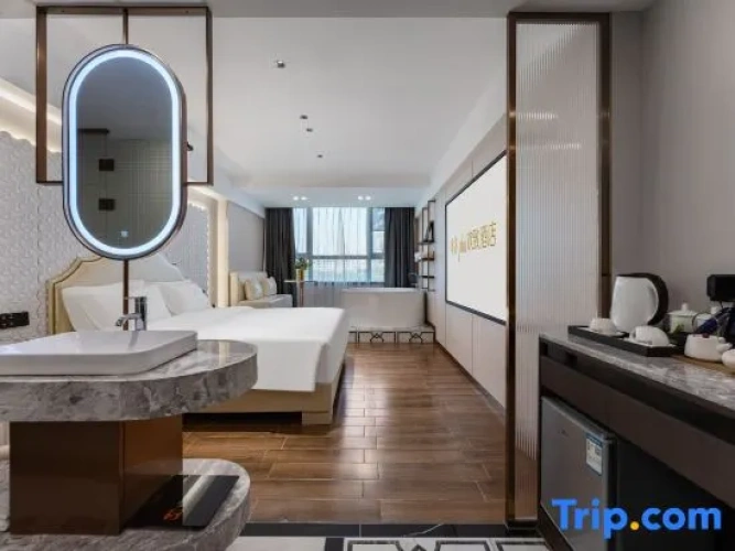 Double Suite with garden view
