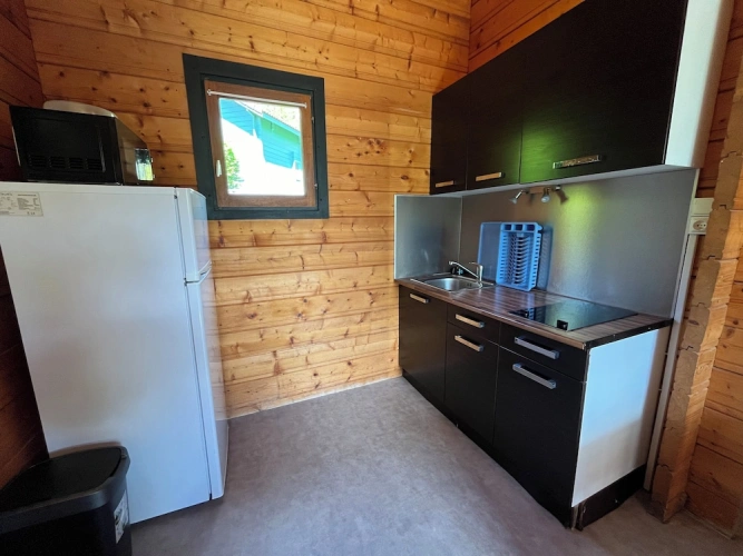 2 Bedrooms Cottage