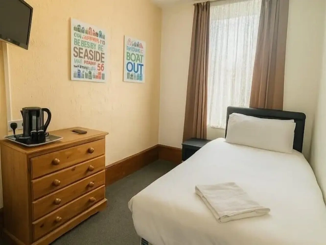 Standard Single room