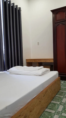 White House Hostel