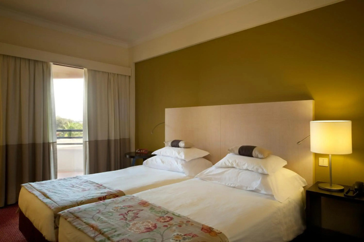 Evora Hotel