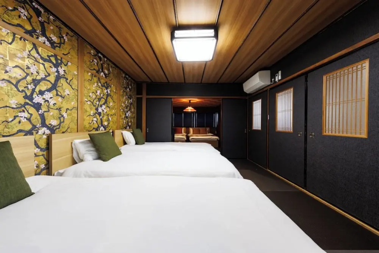 R-Guest Residence Tsurumibashi