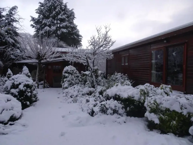2 Bedrooms Chalet