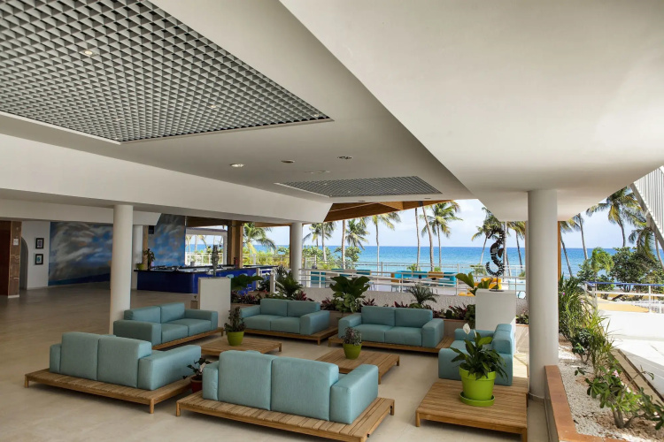 Hotel Arawak Beach Resort