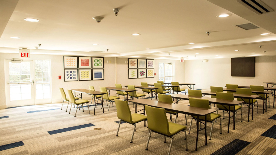 Holiday Inn Express Columbus - Dublin photo 23