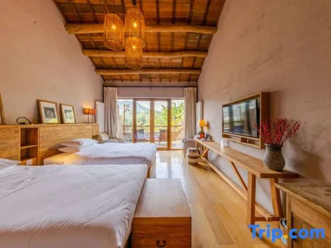 Standard Family room with balcony and with view