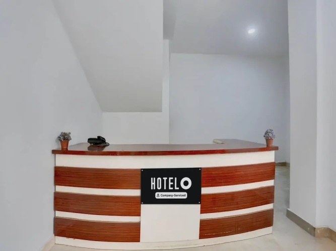Hotel O Model Town Road