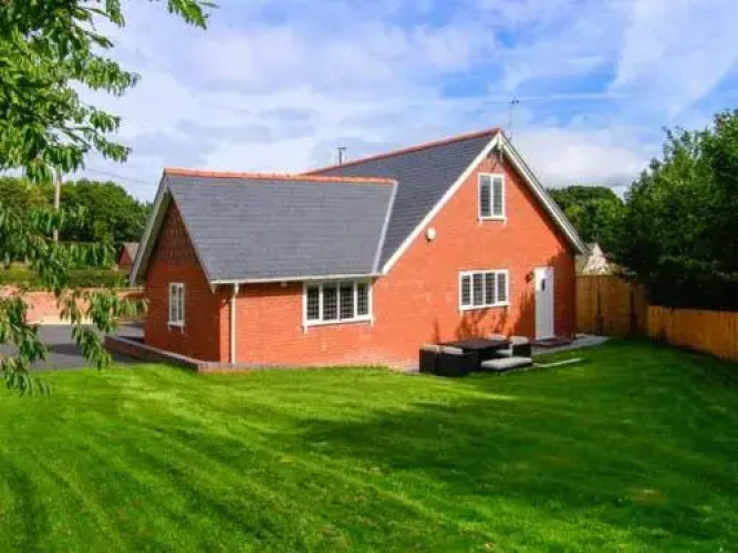 Douglas Cottage
