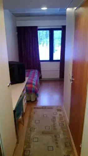 Otsolan Hovi