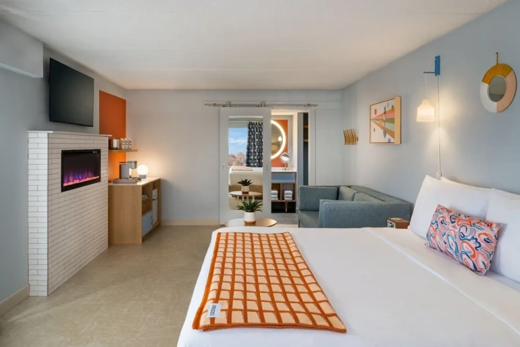 Deluxe with Fireplace Double Guest room