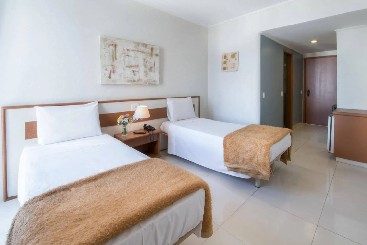 Hotel Center Inn