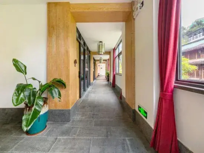 Phoenix Hakka Hotel (Gankeng Ancient Town, Longgang, Shenzhen)