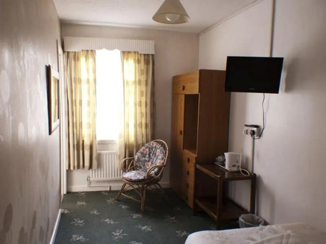 Standard Single room