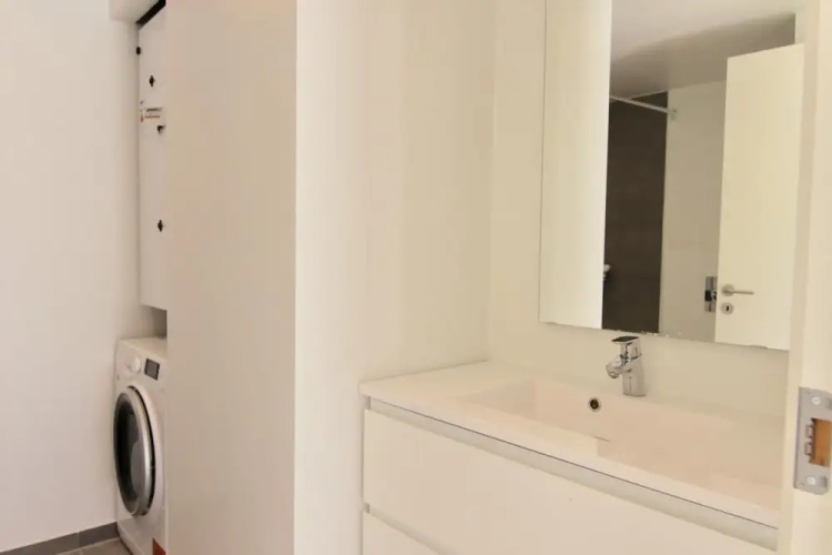 Private 1-bed Townhouse w Terraces