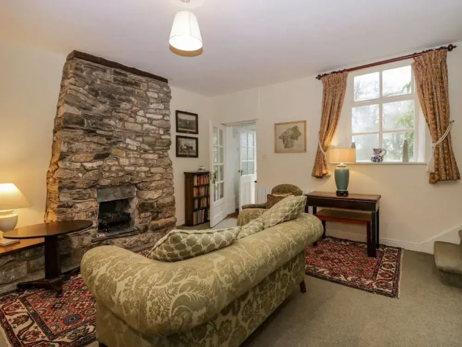 Groom's Quarters