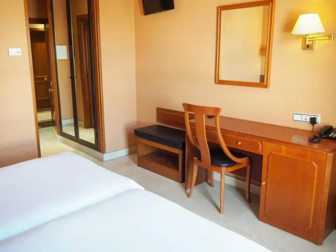 Hotel Humanes