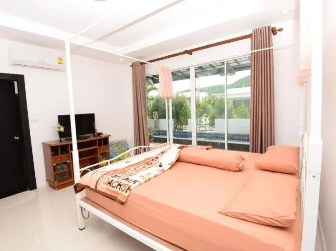 Hua Hin Baanpak Pool Villa