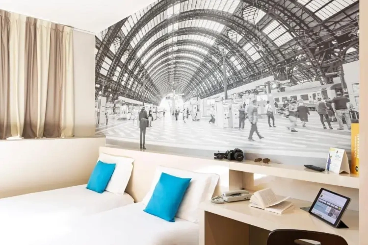 Twin room