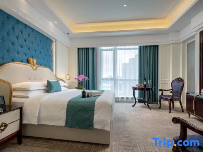 Luxury Double Suite