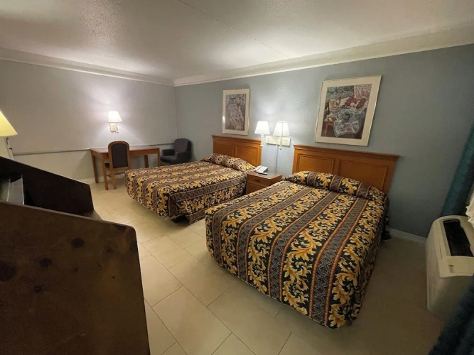 Standard Quadruple room