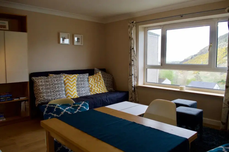 2 Bedroom Central Apartment