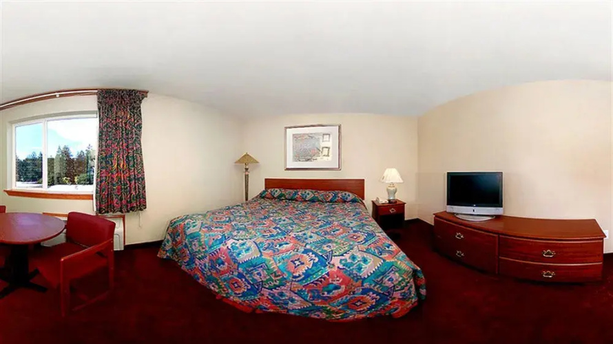 Rodeway Inn North